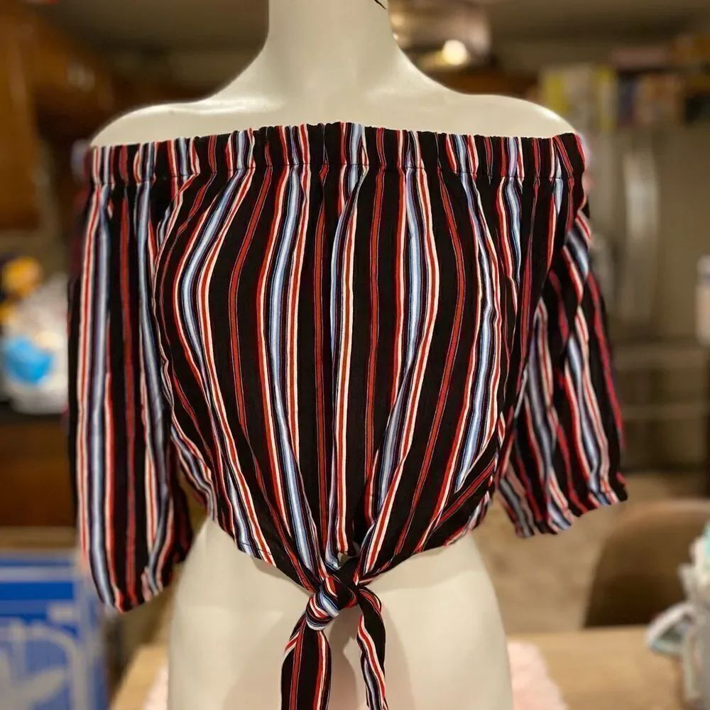 Off the shoulders Crop Top